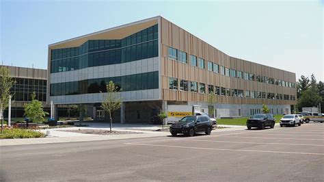 Nouvelle école vandalisée à Charlesbourg: le Centre de services .